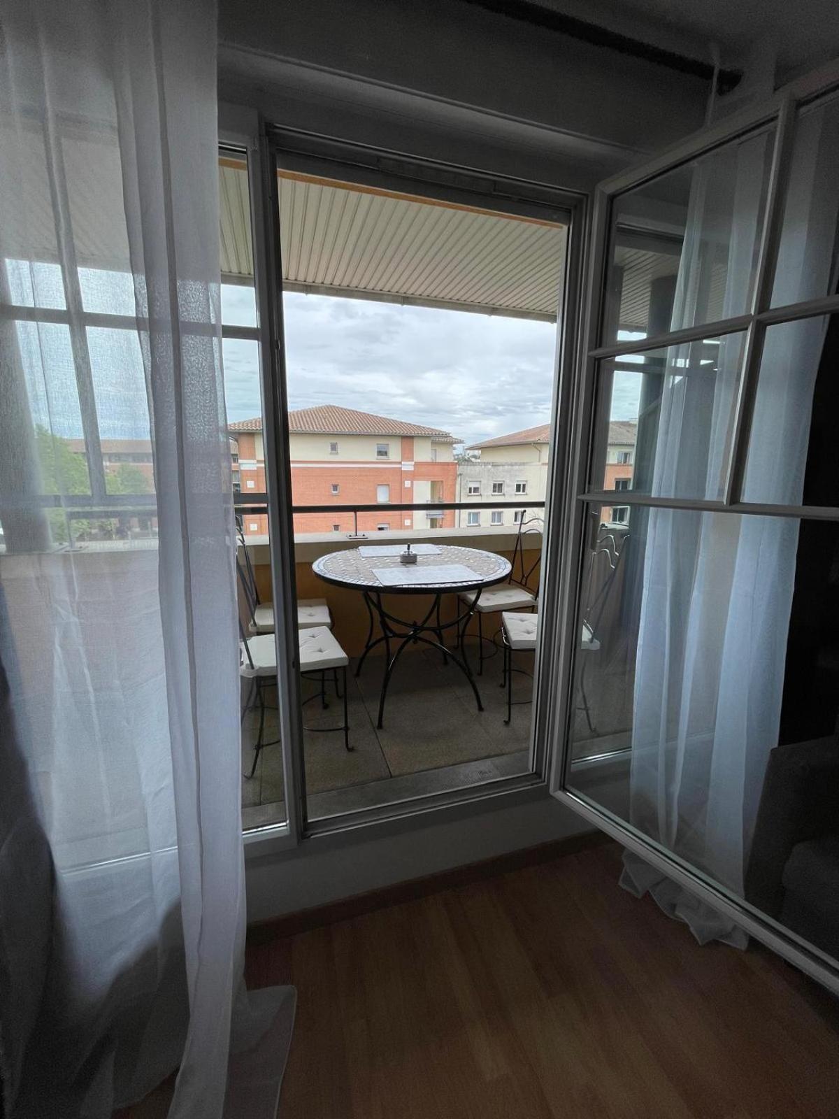 City Rose T2, Climatisation,Parking Prive, Piscine, Wifi , Tout Confort Toulouse Exterior foto